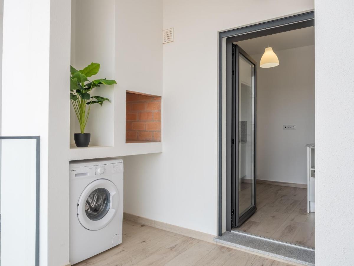 Surfer's Pitstop Apartment *