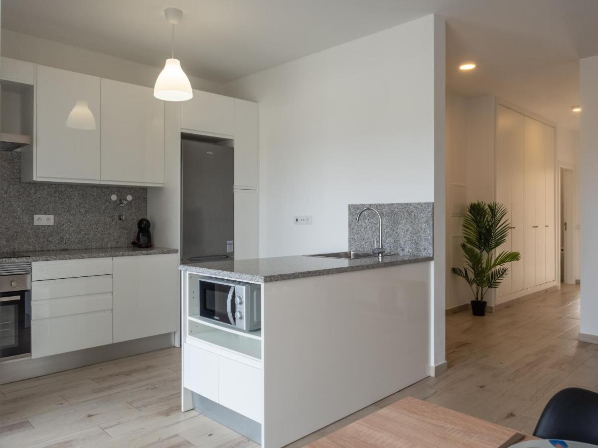 Surfer's Pitstop Apartment *