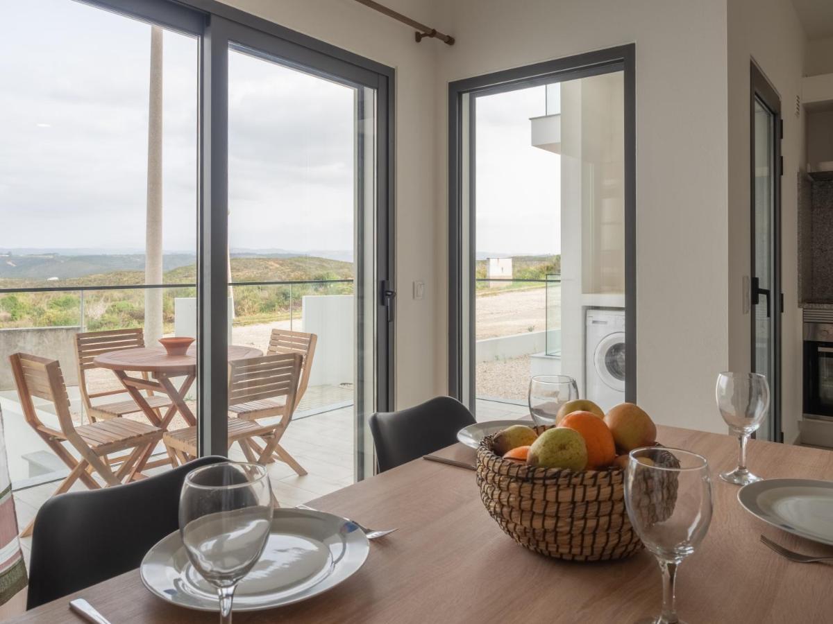 Surfer's Pitstop Apartment Aljezur