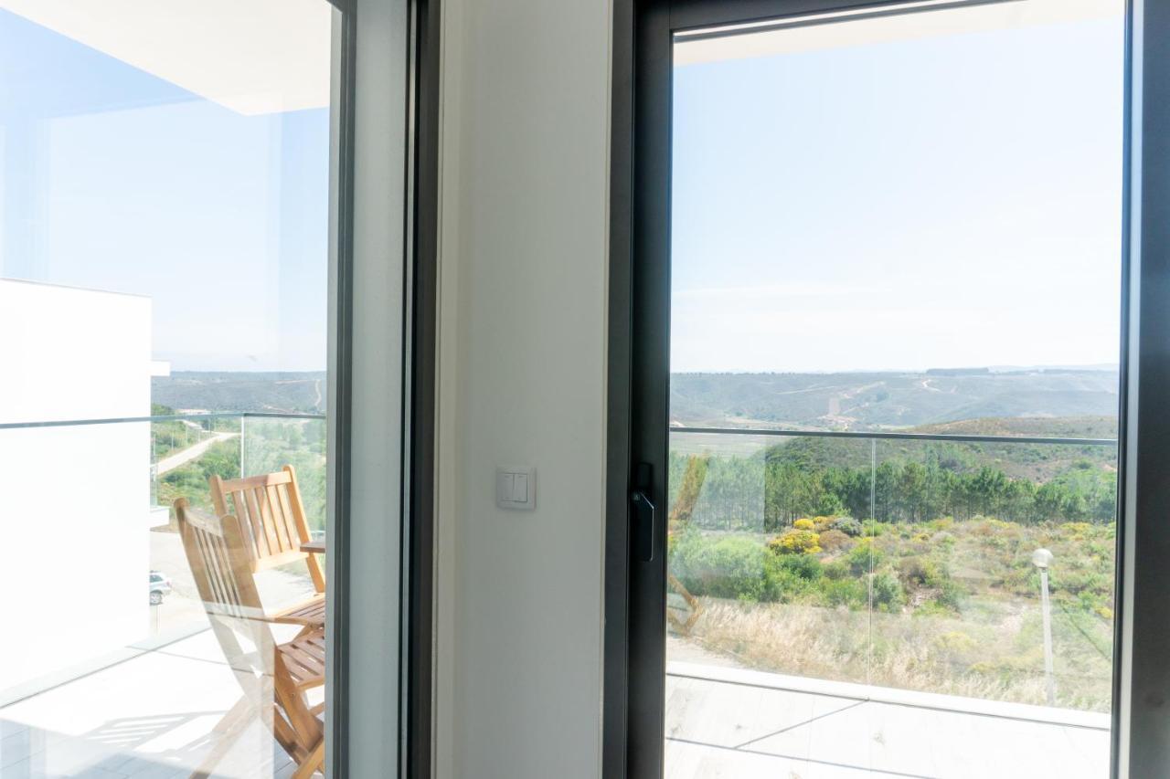 Surfer's Pitstop Apartment Aljezur
